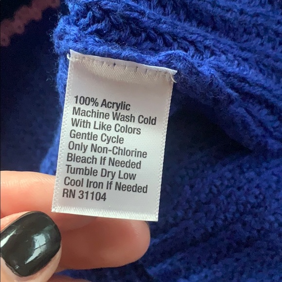 True Craft Rainbow Sweater - Picture 5 of 5